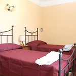 Bed and Breakfast Del Cardinale 3*